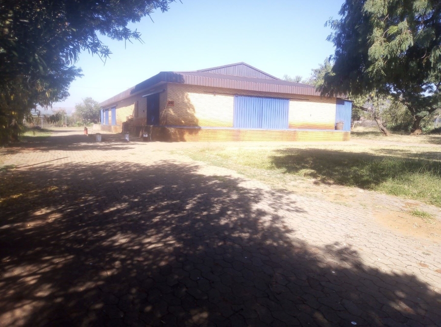 Commercial Property for Sale in Tlhabane North West